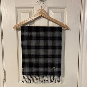 Lacoste Men's Checkered Scarf in Black and Gray